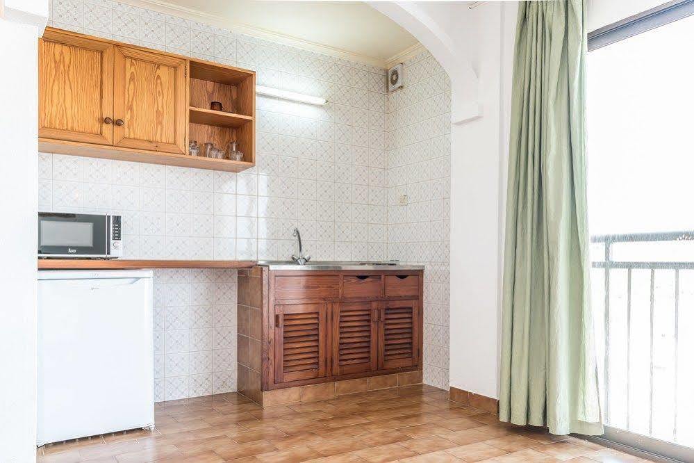 Apartamentos Orosol 2 By Typic Hotels San Antonio  Luaran gambar