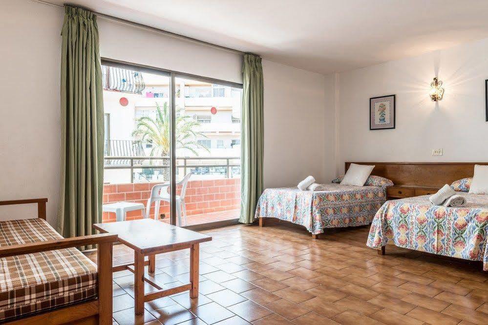 Apartamentos Orosol 2 By Typic Hotels San Antonio  Luaran gambar