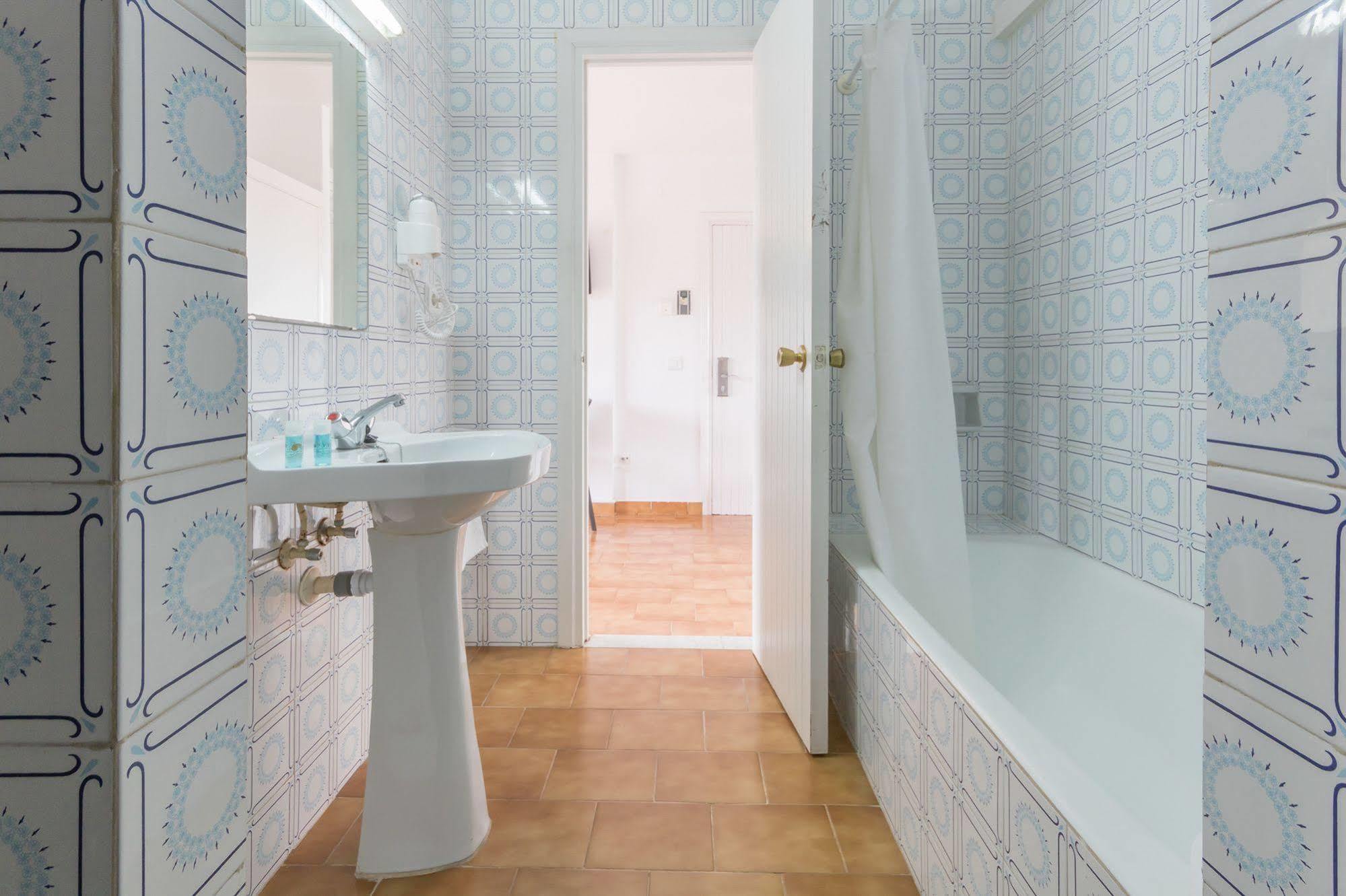 Apartamentos Orosol 2 By Typic Hotels San Antonio  Luaran gambar